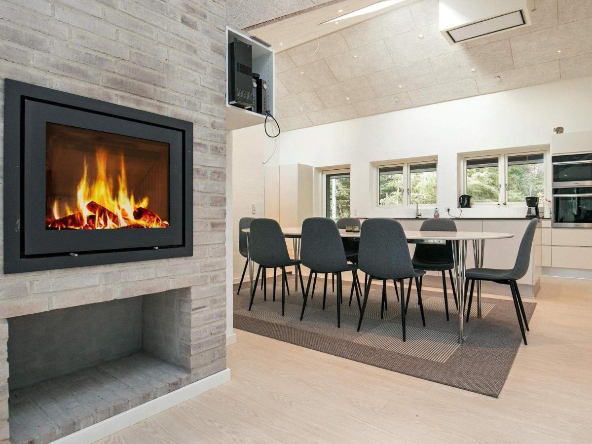 14 Person Holiday Home In L Kken Lokken Exterior photo