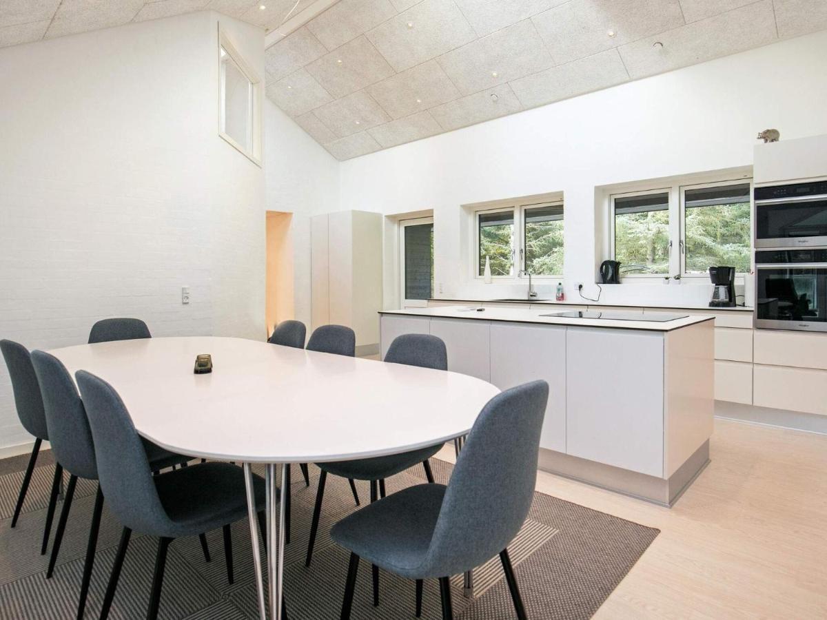 14 Person Holiday Home In L Kken Lokken Exterior photo